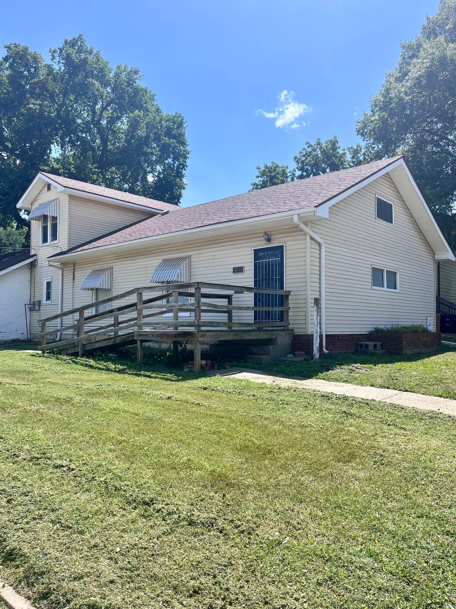 315 West Pine Avenue